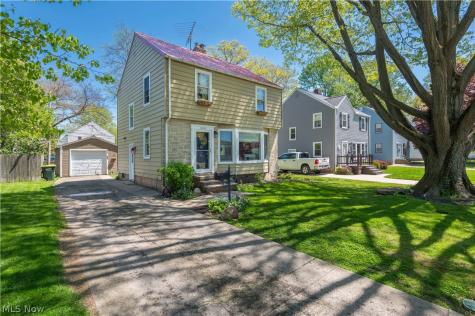 159 Inwood Boulevard Avon Lake OH 44012