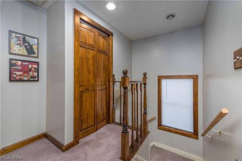 159 Inwood Boulevard Avon Lake OH 44012