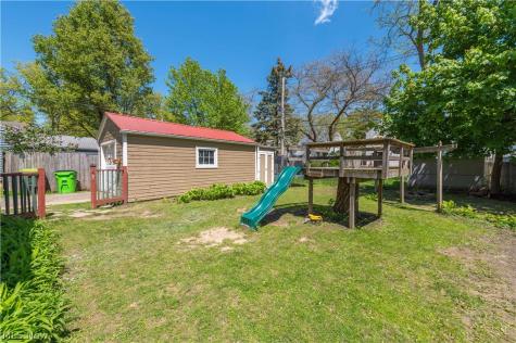 159 Inwood Boulevard Avon Lake OH 44012
