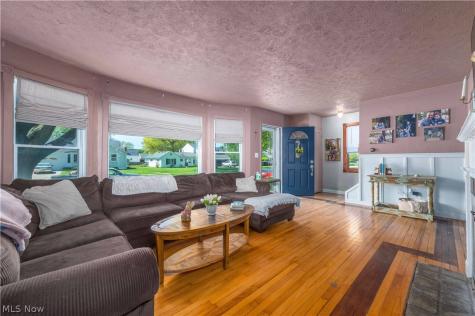 159 Inwood Boulevard Avon Lake OH 44012