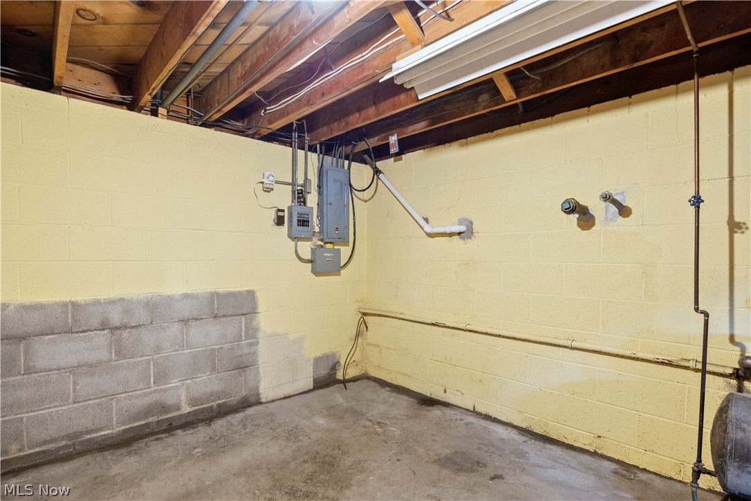7454 Oberlin Road Elyria OH 44035