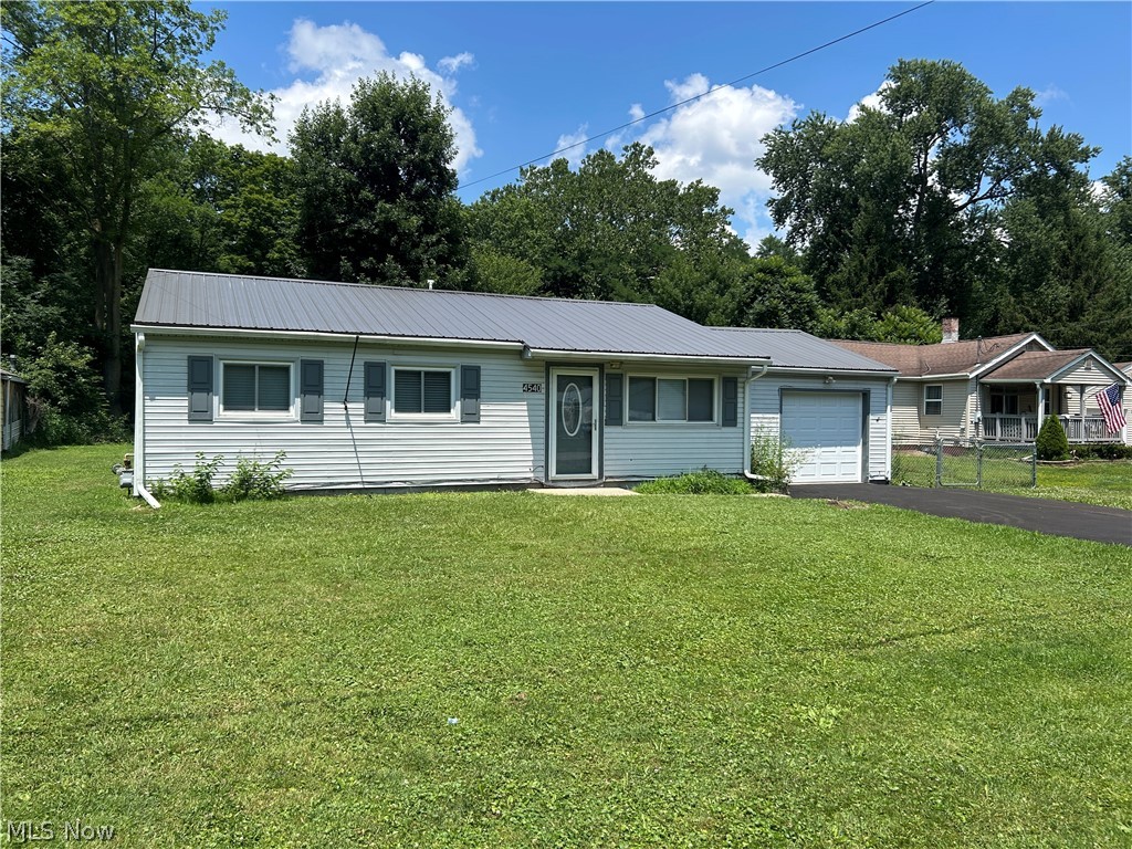 4540 Mahoning Drive Newton Falls OH 44444