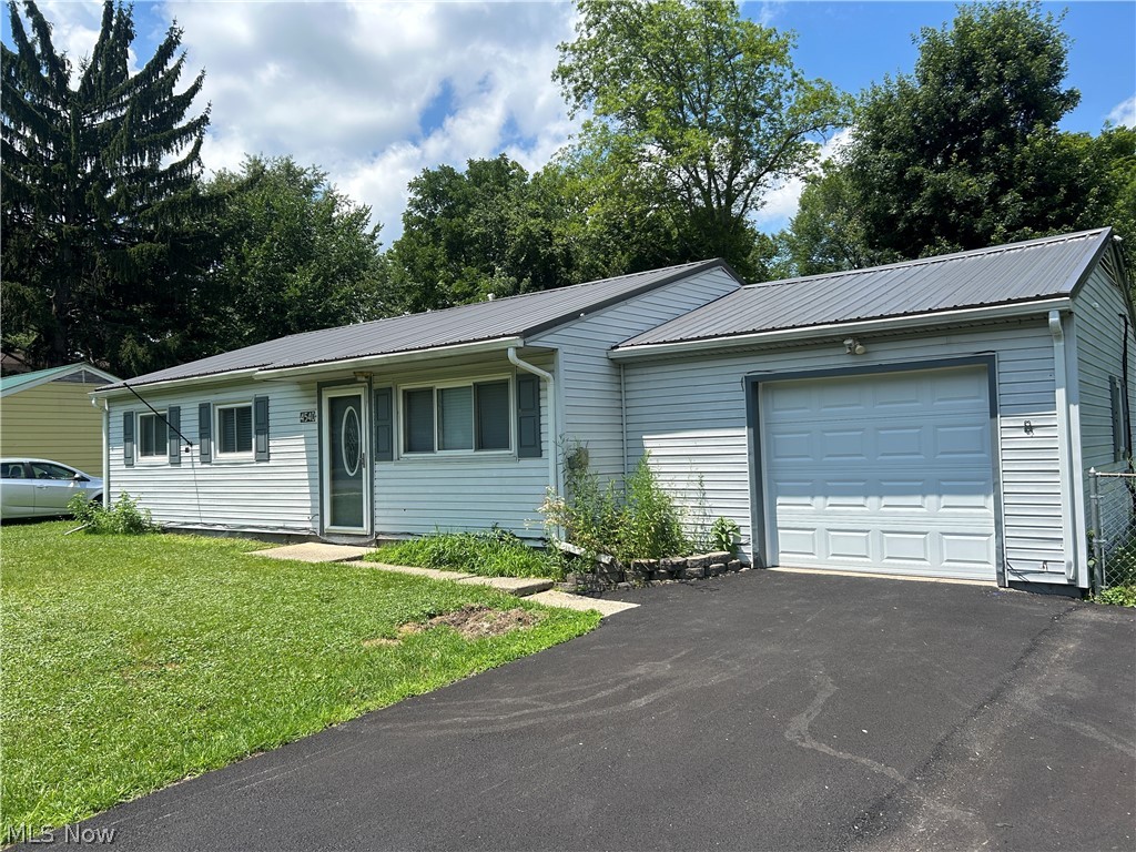 4540 Mahoning Drive Newton Falls OH 44444