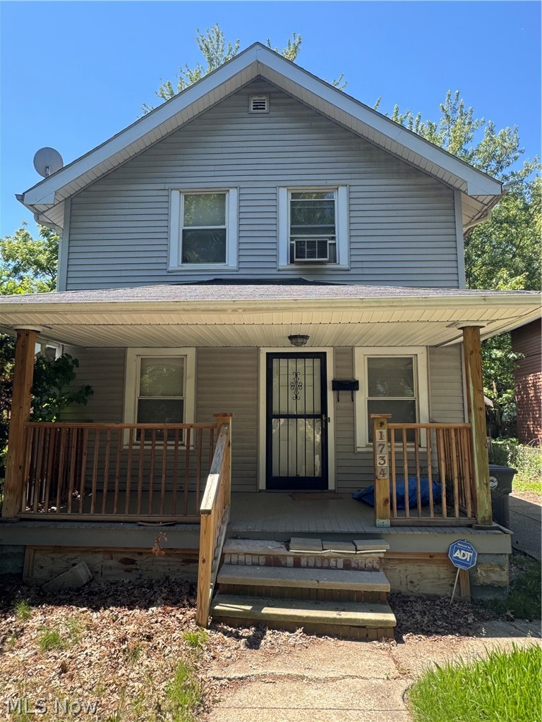 1734 Hillview Road Cleveland OH 44112