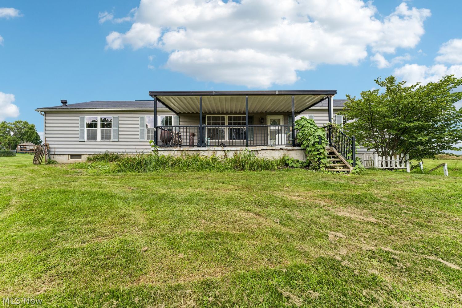 1705 W Steiner Road Creston OH 44217