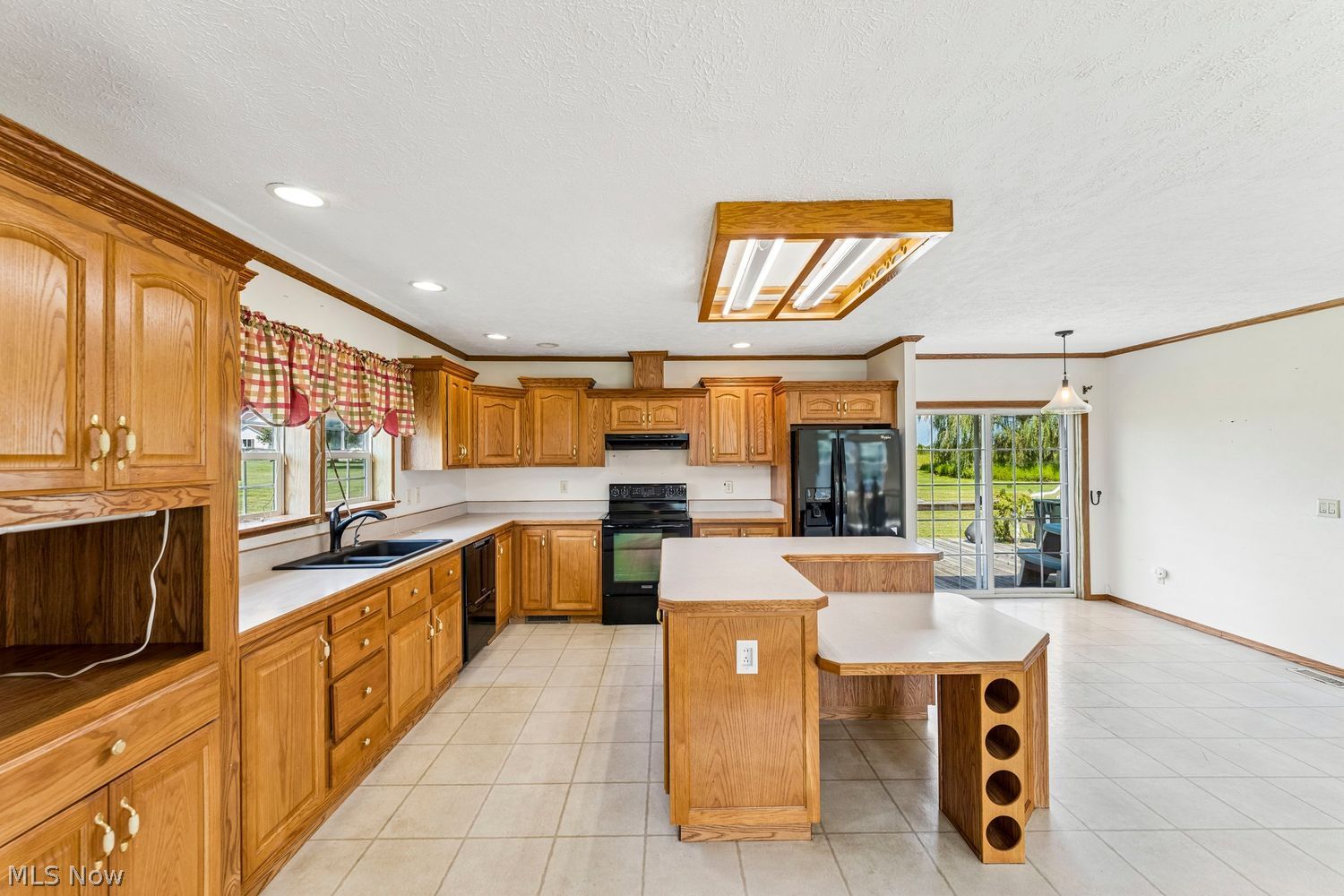 1705 W Steiner Road Creston OH 44217