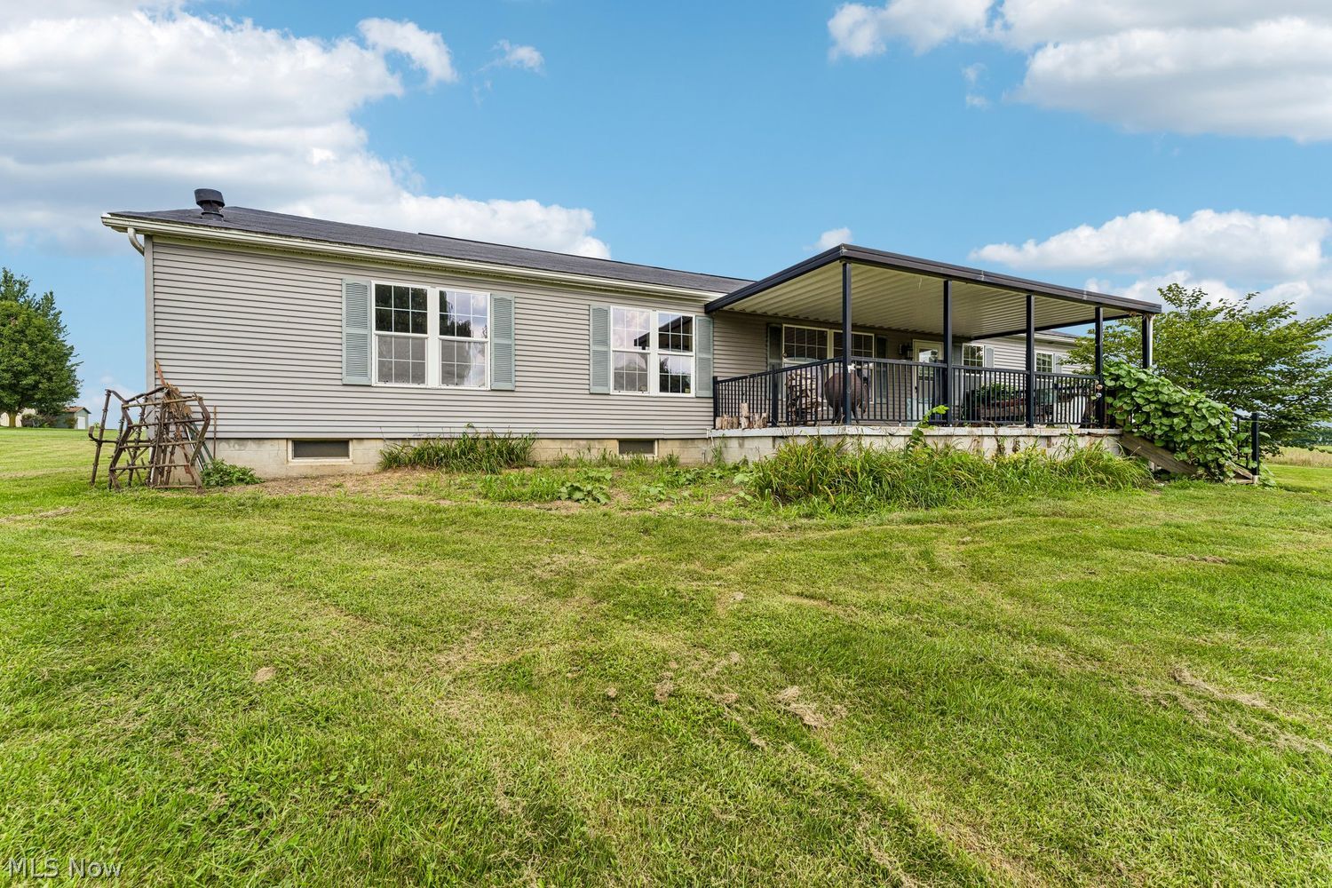 1705 W Steiner Road Creston OH 44217