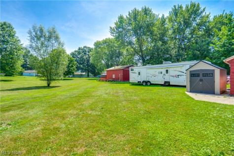 300 N Seneca Street Rittman OH 44270