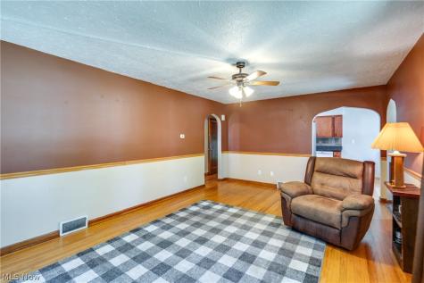 300 N Seneca Street Rittman OH 44270