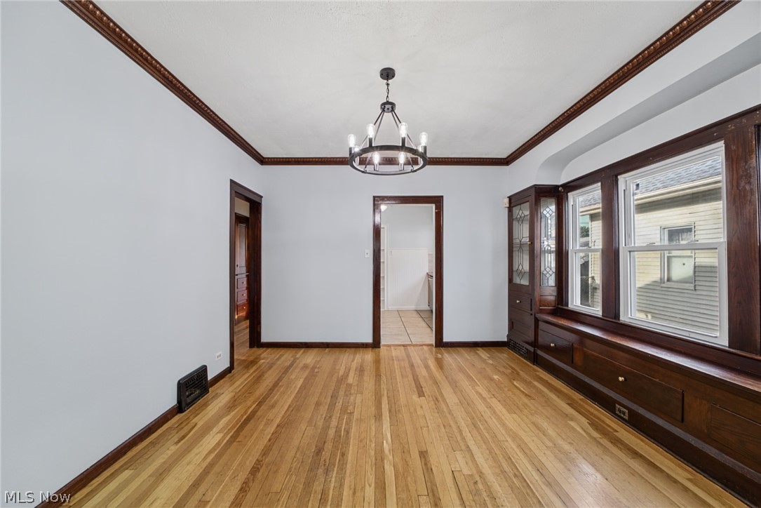 2819 Saratoga Avenue Old Brooklyn OH 44109