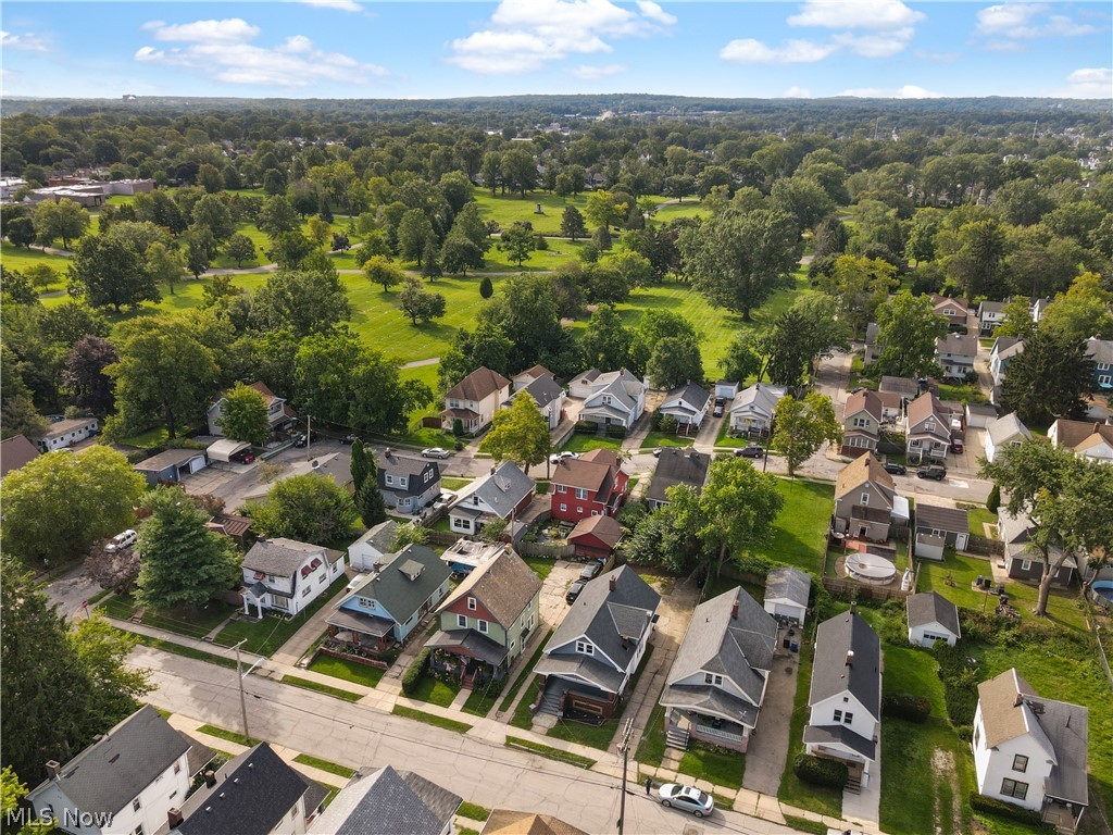 2819 Saratoga Avenue Old Brooklyn OH 44109