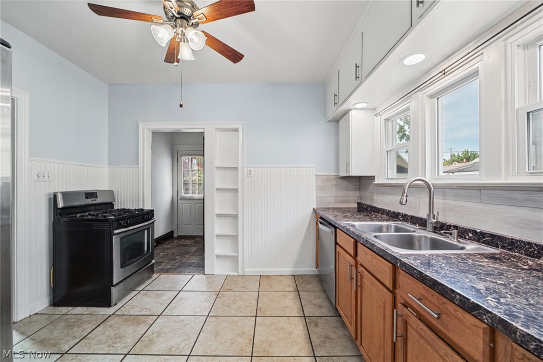 2819 Saratoga Avenue Old Brooklyn OH 44109