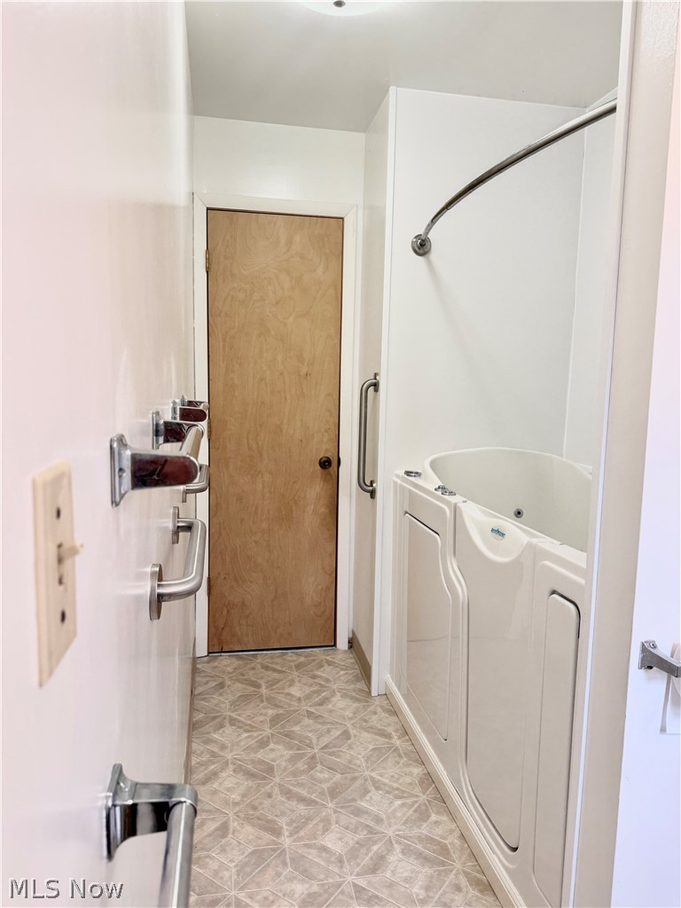 831 Kimberly Circle Oberlin OH 44074
