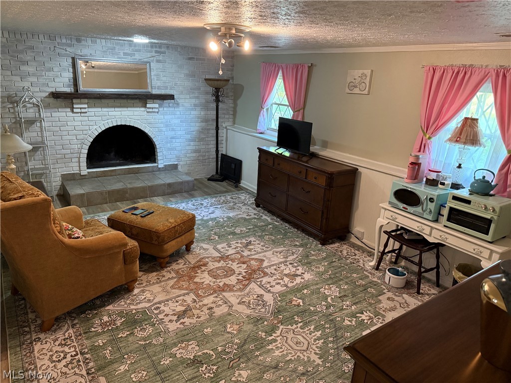 1977 Massillon Road Akron OH 44312