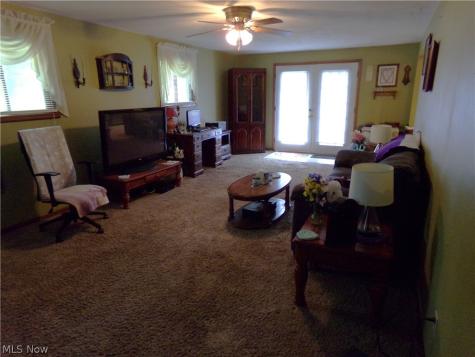 3447 Manchester Avenue SW Massillon OH 44647