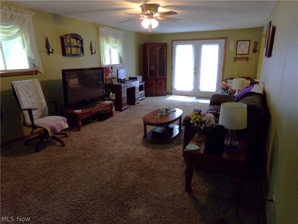 3447 Manchester Avenue SW Massillon OH 44647