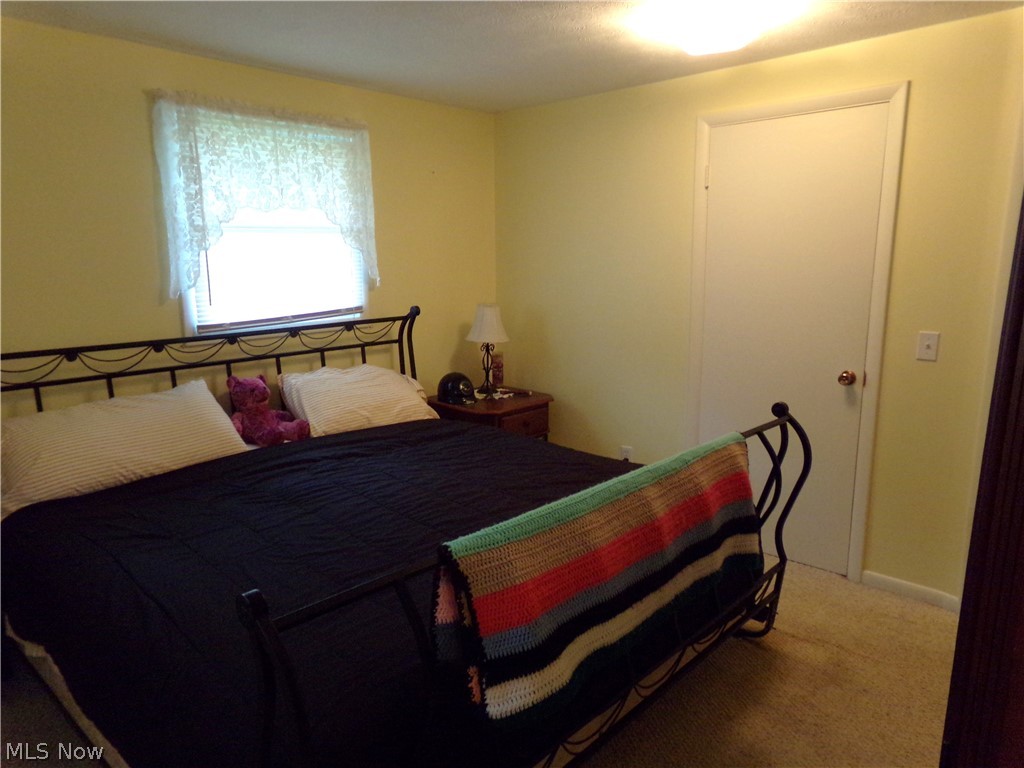 3447 Manchester Avenue SW Massillon OH 44647