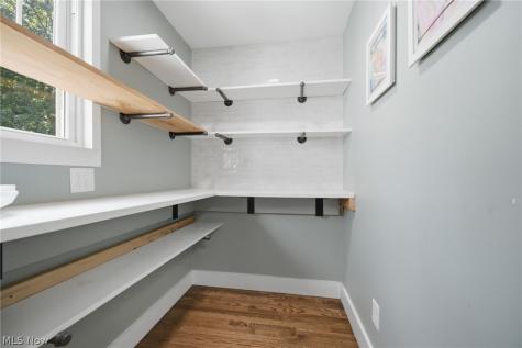 6024 Louis North Olmsted OH 44070