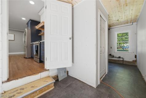 6024 Louis North Olmsted OH 44070