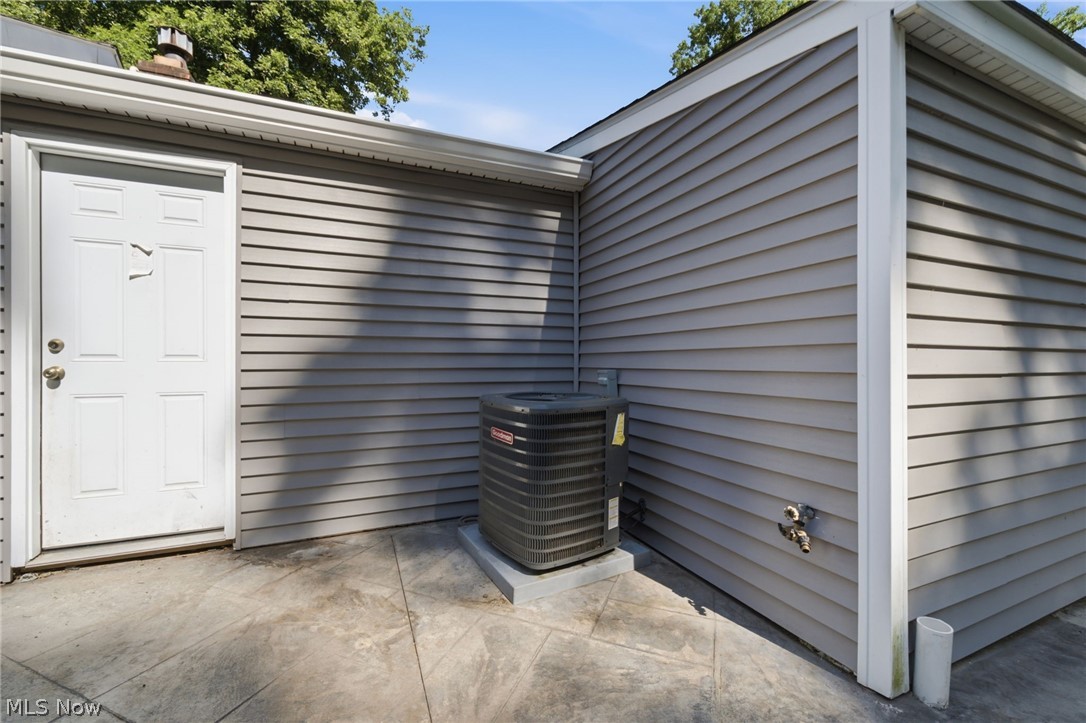 6024 Louis North Olmsted OH 44070