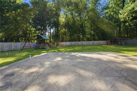 6024 Louis North Olmsted OH 44070