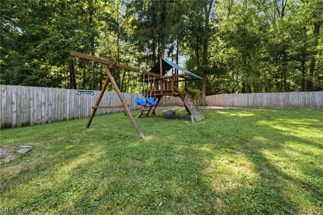 6024 Louis North Olmsted OH 44070