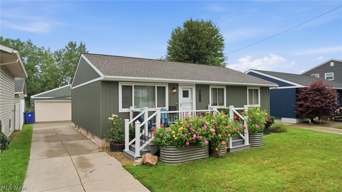 4352 Sky Lane Drive Cleveland OH 44109