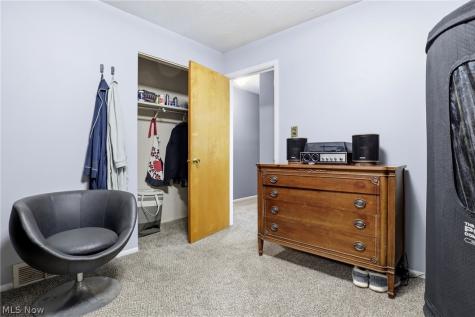 4352 Sky Lane Drive Cleveland OH 44109