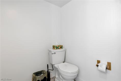 4352 Sky Lane Drive Cleveland OH 44109