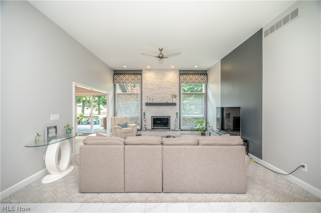 5344 Nashua Drive Austintown OH 44515