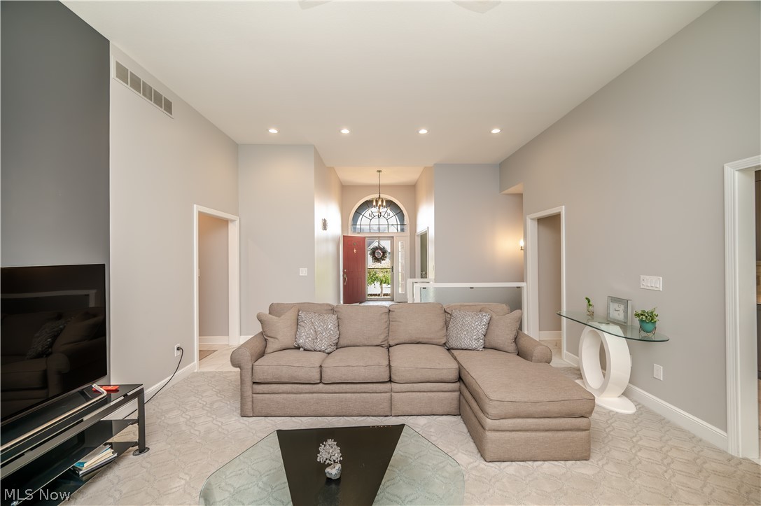 5344 Nashua Drive Austintown OH 44515