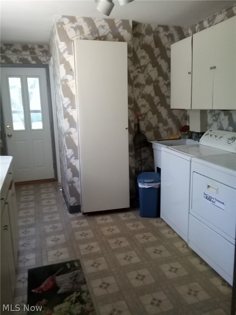 421 Harris Road Richmond Heights OH 44143