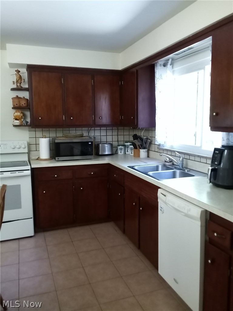421 Harris Road Richmond Heights OH 44143
