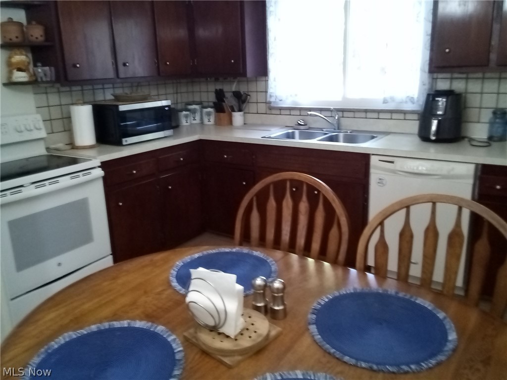 421 Harris Road Richmond Heights OH 44143