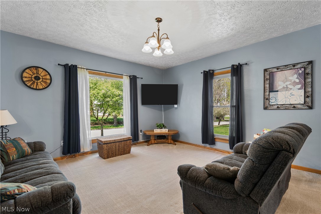 722 S Vine Street Orrville OH 44667