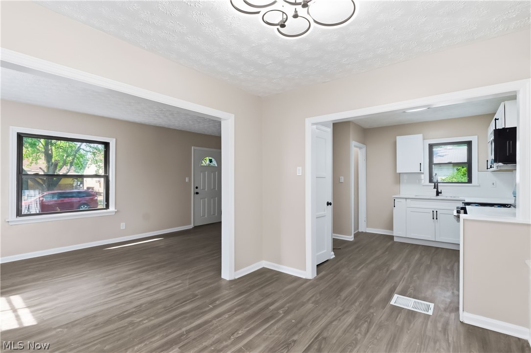 12904 Brookfield Avenue Cleveland OH 44135