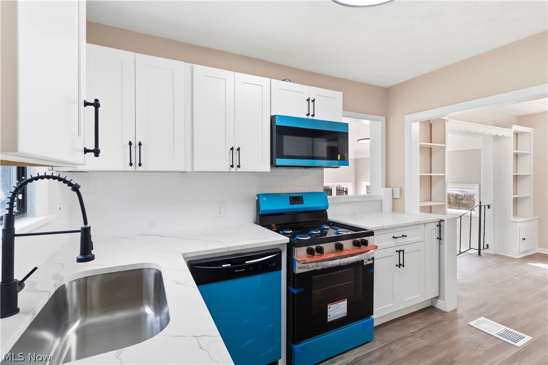 12904 Brookfield Avenue Cleveland OH 44135