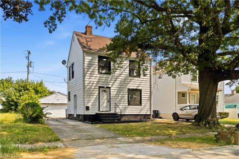 12904 Brookfield Avenue Cleveland OH 44135
