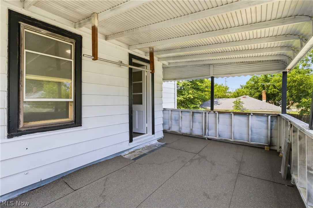 12904 Brookfield Avenue Cleveland OH 44135