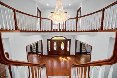 6232 Oak Point Lorain OH 44053