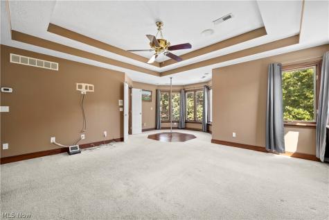 6232 Oak Point Lorain OH 44053