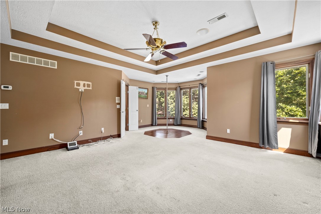 6232 Oak Point Lorain OH 44053