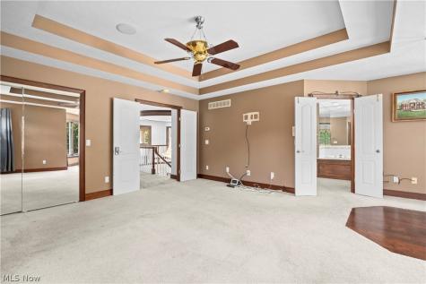 6232 Oak Point Lorain OH 44053