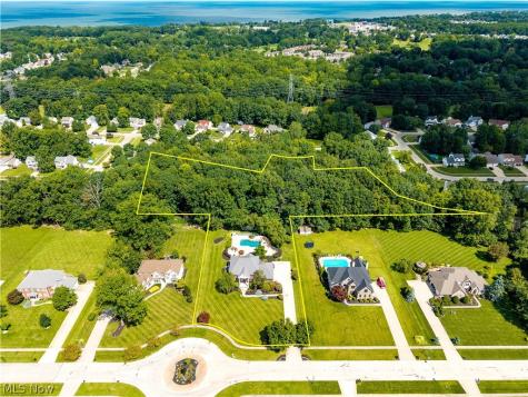 6232 Oak Point Lorain OH 44053
