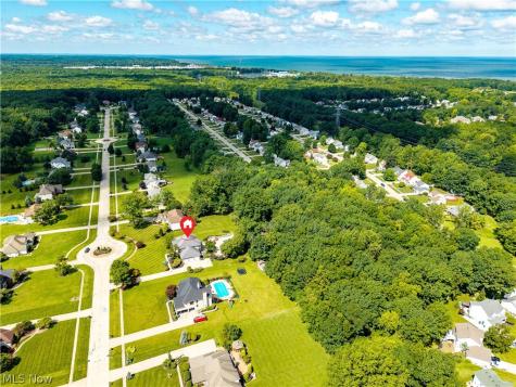 6232 Oak Point Lorain OH 44053
