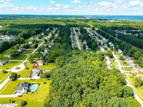 6232 Oak Point Lorain OH 44053