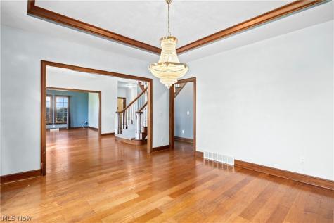 6232 Oak Point Lorain OH 44053