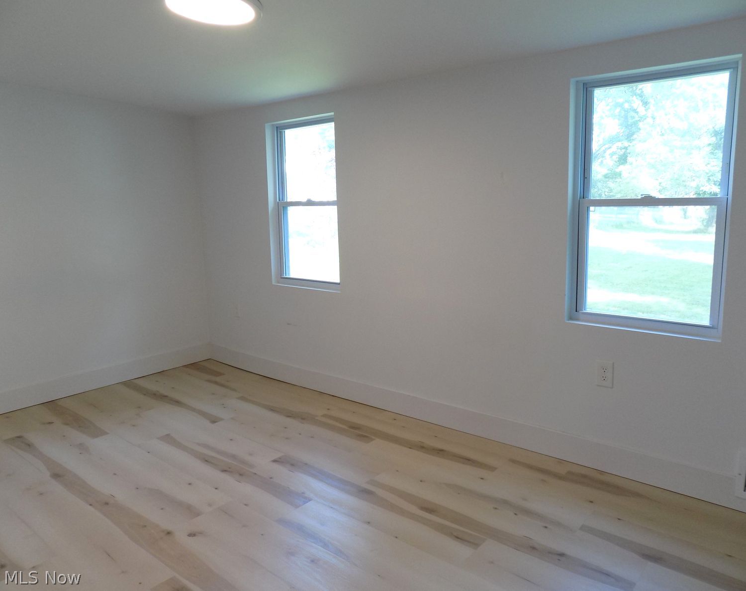 1094 Moneta Avenue Aurora OH 44202