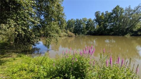 249 Forest Park Drive Lagrange OH 44050