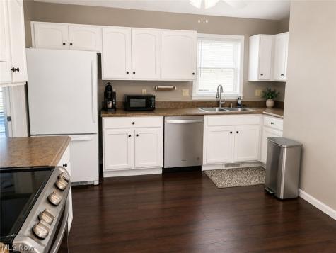 249 Forest Park Drive Lagrange OH 44050